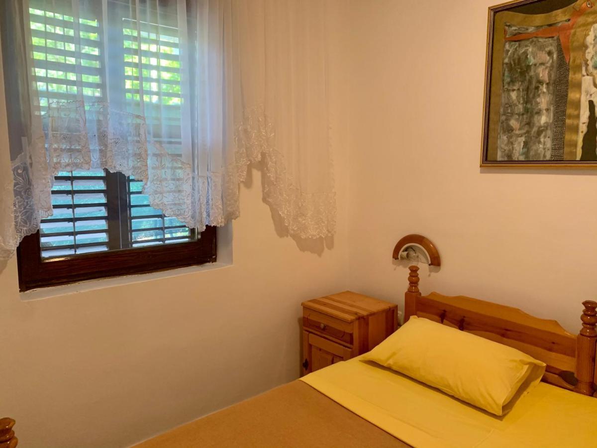 Apartments Mari Pržno Zewnętrze zdjęcie